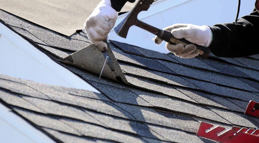 Professional gutter cleaning in Shannon, NC